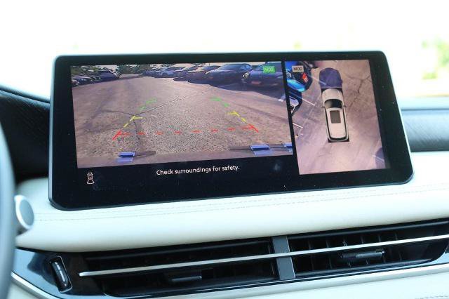 Used 2025 INFINITI QX60 Sensory AWD/4WD image 17
