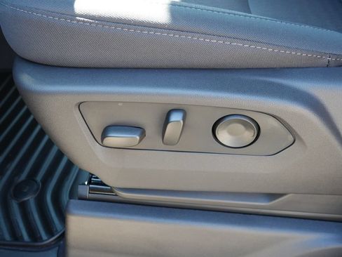 New 2026 Chevrolet Silverado 1500 Custom AWD/4WD image 16