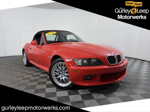 Used 2001 BMW Z3 3.0i RWD image 1