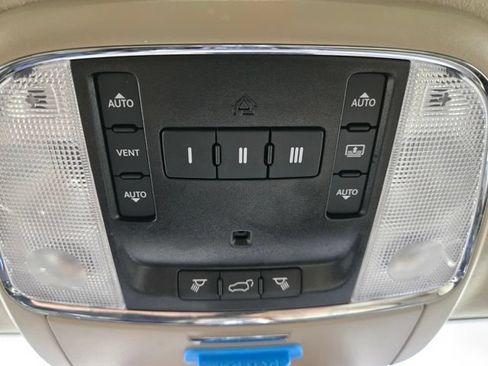 Used 2021 Jeep Grand Cherokee Summit AWD/4WD image 16