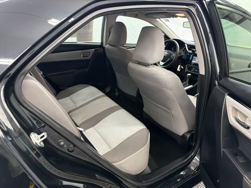 Used 2018 Toyota Corolla LE FWD image 15