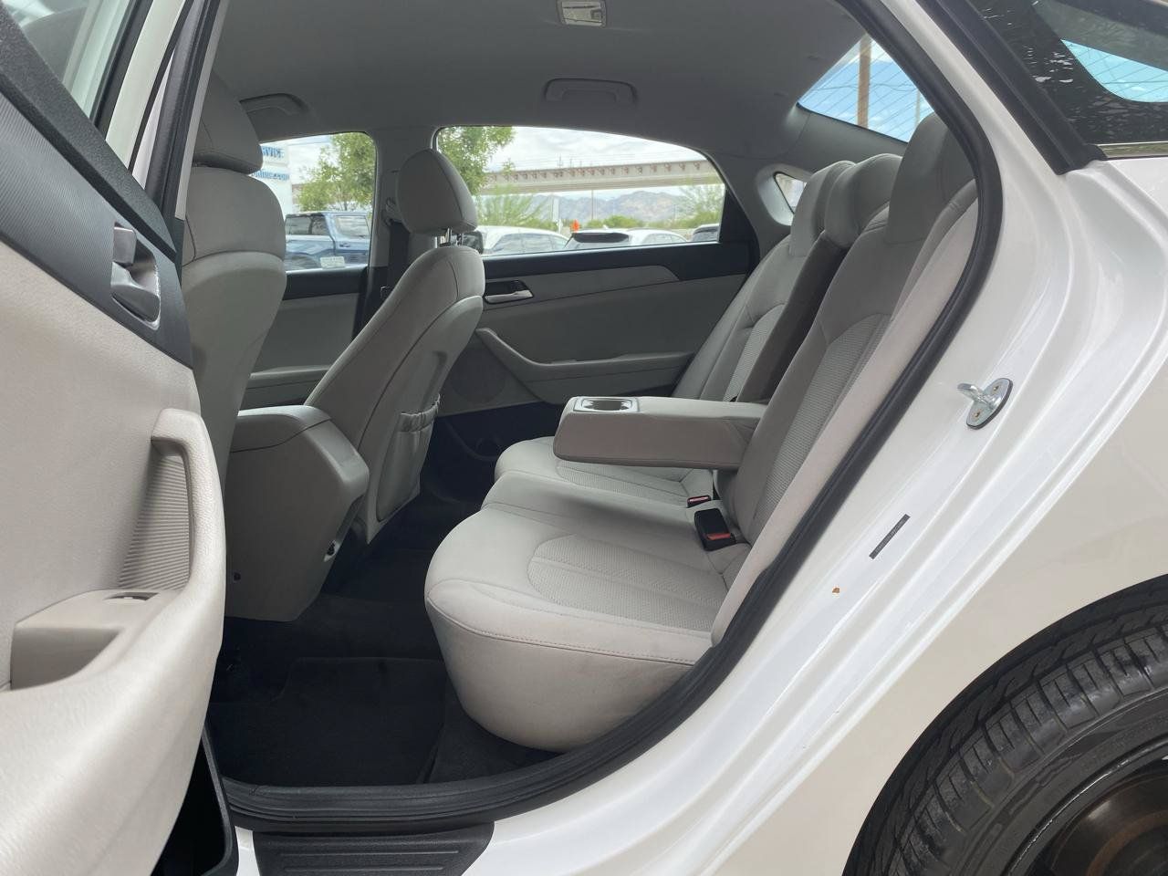 Used 2019 Hyundai Sonata SE FWD image 13