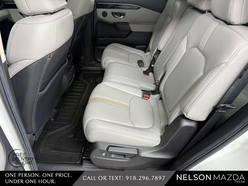 Used 2023 Honda Pilot Touring image 33