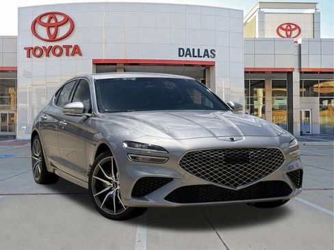 Used 2022 Genesis G70 3.3T RWD image 1