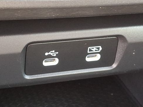 Certified 2024 Honda Accord EX image 26