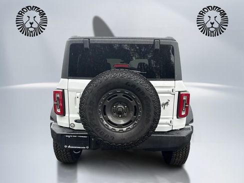 New 2025 Ford Bronco Outer Banks w/ Sasquatch Package AWD/4WD image 6
