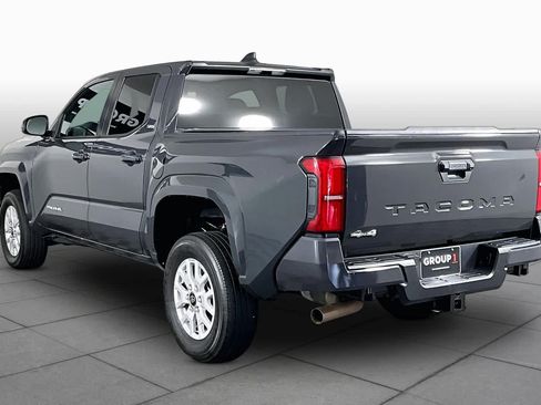 Used 2024 Toyota Tacoma SR5 AWD/4WD image 11