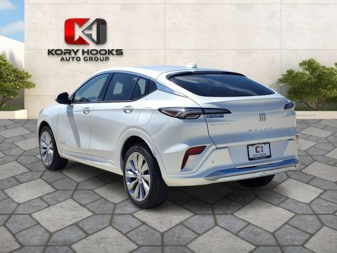 Used 2025 Buick Envista Avenir FWD image 4