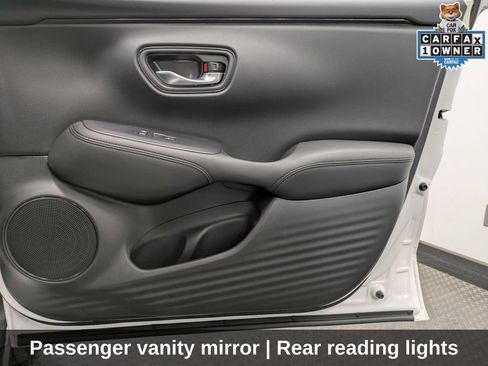 Certified 2025 Honda HR-V LX image 33
