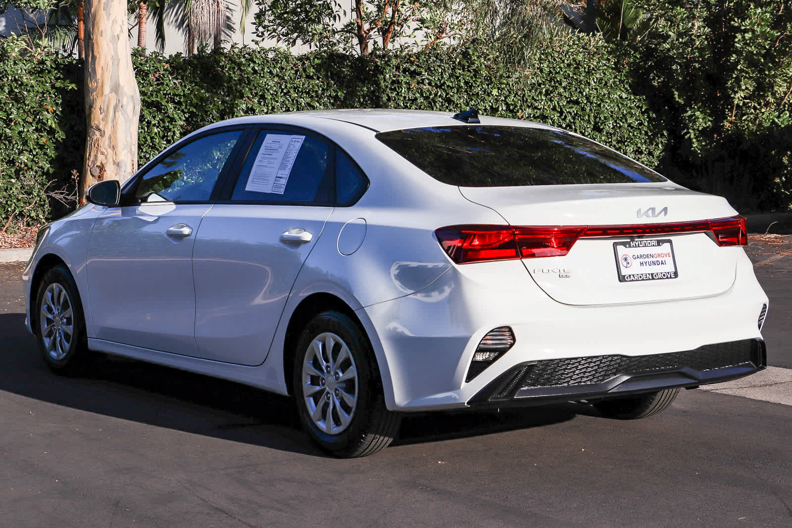 Used 2023 Kia Forte LX FWD image 8