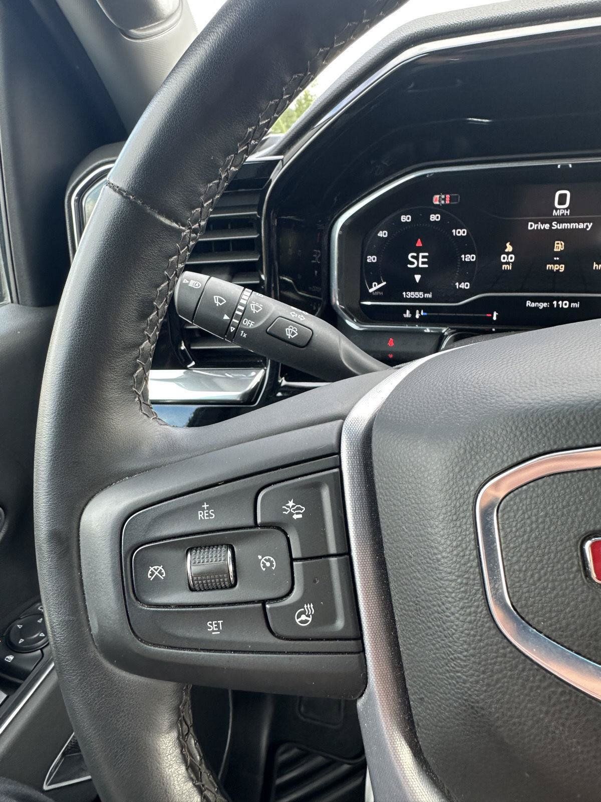 Used 2025 GMC Sierra 2500 SLE w/ Preferred Package AWD/4WD image 43