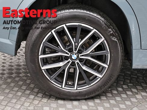 Used 2024 BMW X1 xDrive28i w/ M Sport Package AWD/4WD image 29