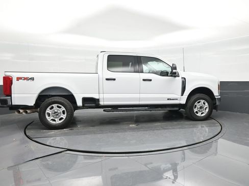 Used 2025 Ford F250 XLT w/ FX4 Off-Road Package image 17