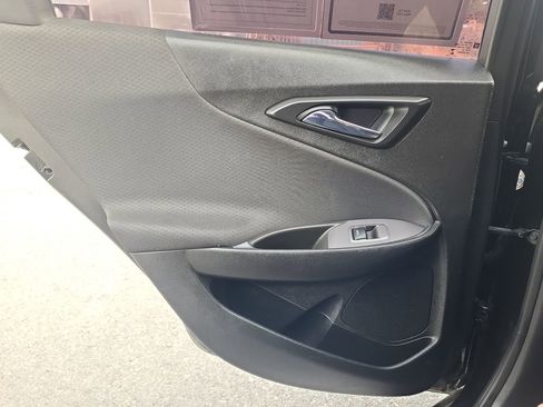 Used 2022 Chevrolet Malibu LT FWD image 29