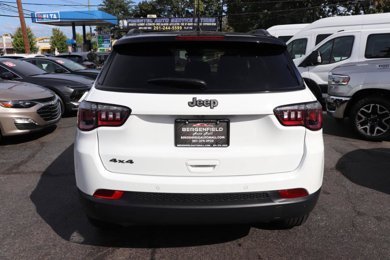 Used 2026 Jeep Compass Limited AWD/4WD image 3
