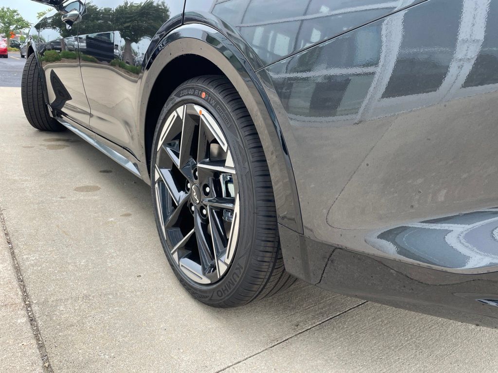 New 2026 Kia K4 GT-Line Turbo w/ GT-Line Premium Package FWD image 18
