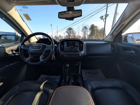 Used 2022 GMC Canyon AT4 w/ Trailering Package image 2