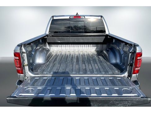 Used 2020 RAM 1500 Laramie image 7