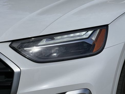 Used 2023 Audi Q5 2.0T Premium w/ Convenience Package image 7