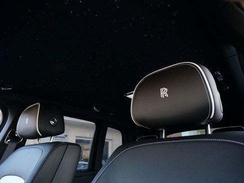 Used 2023 Rolls-Royce Cullinan AWD/4WD image 10