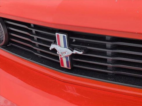 Used 2012 Ford Mustang Boss 302 w/ Boss 302 Accessory Pkg image 4