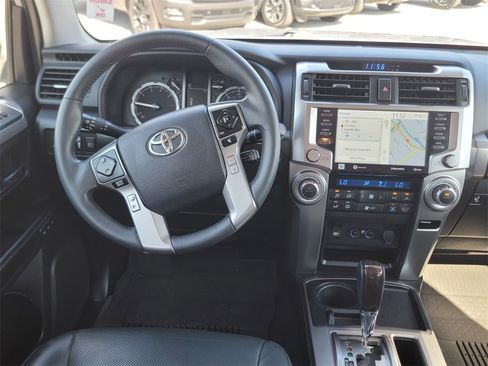 Used 2022 Toyota 4Runner Limited image 19