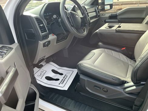 Used 2022 Ford F250 XLT w/ XLT Value Package image 9