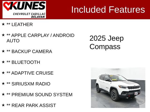 Used 2025 Jeep Compass Trailhawk AWD/4WD image 3