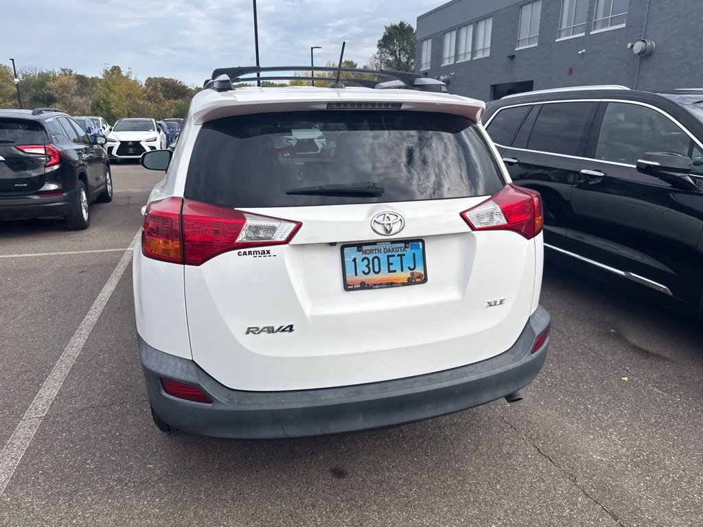 Used 2015 Toyota RAV4 XLE FWD image 12