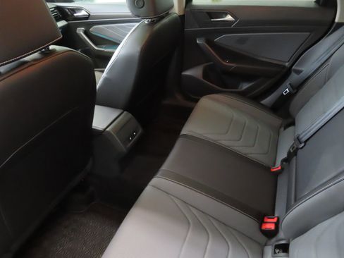 New 2025 Volkswagen Jetta SEL FWD image 19