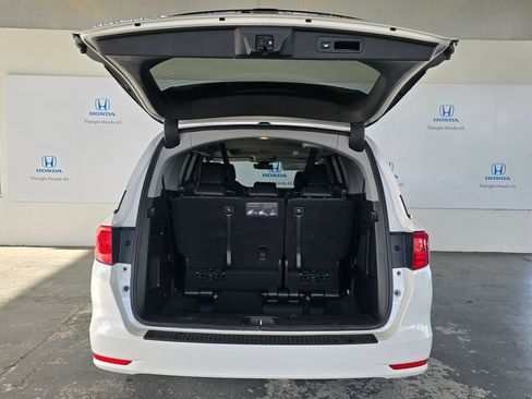 Used 2023 Honda Odyssey EX-L image 42