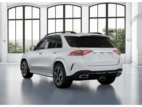 New 2026 Mercedes-Benz GLE 450 4MATIC image 41