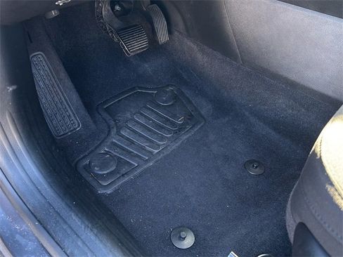 Certified 2024 Jeep Compass Sport image 17