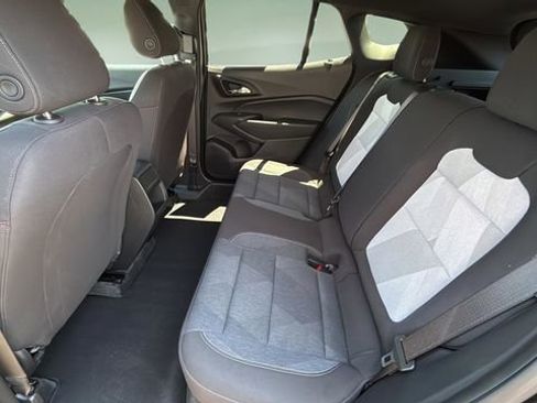 Used 2024 Chevrolet Trax RS w/ Driver Confidence Package FWD image 19