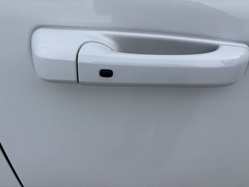 New 2026 RAM 3500 Laramie AWD/4WD image 46