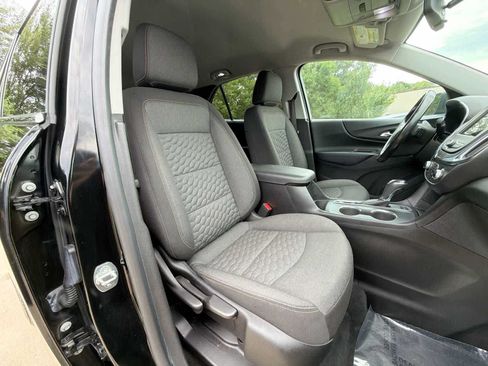 Used 2019 Chevrolet Equinox LT AWD/4WD image 18