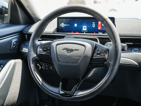 Used 2025 Ford Mustang Mach-E Select w/ Comfort Package Lite RWD image 15