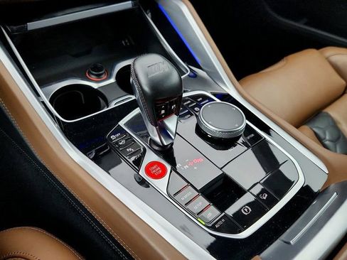 Used 2021 BMW X6 M image 17