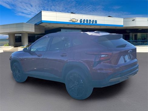 Certified 2024 Chevrolet Trax ACTIV w/ Driver Confidence Package image 7