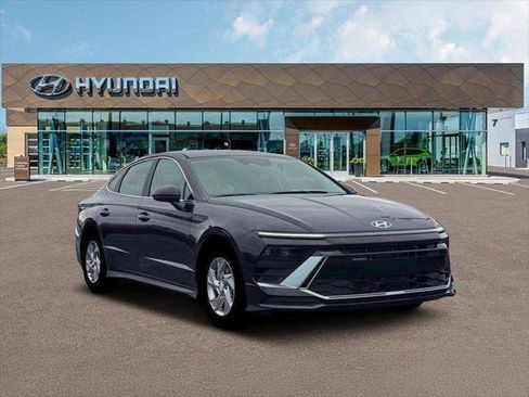 New 2026 Hyundai Sonata SE FWD image 11