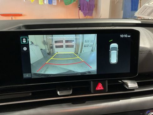 New 2026 Kia Carnival LXS FWD image 15