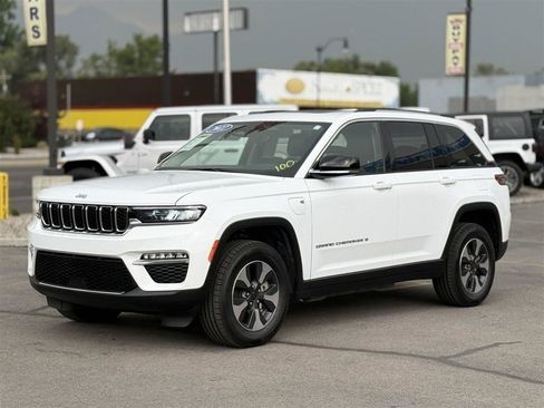 Used 2022 Jeep Grand Cherokee Limited 4xe AWD/4WD image 3