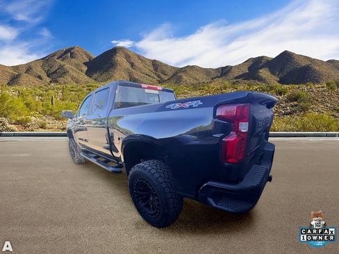 Used 2025 Chevrolet Silverado 1500 RST w/ Redline Edition AWD/4WD image 3