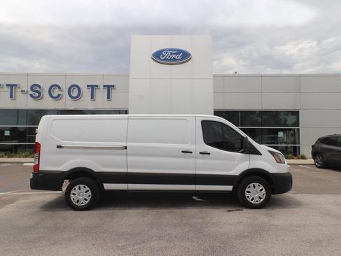 Used 2023 Ford E-Transit Low Roof w/ Interior Upgrade Package RWD image 15