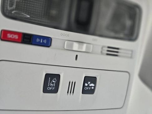 Used 2018 Subaru Forester 2.5i Limited image 10