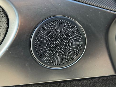 Used 2025 Genesis G70 2.5T w/ Sport Prestige Package image 27