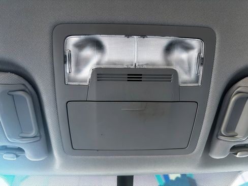 Used 2014 Toyota Camry LE image 21