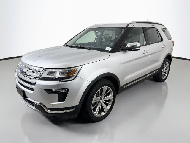 Used 2018 Ford Explorer Limited AWD/4WD image 3