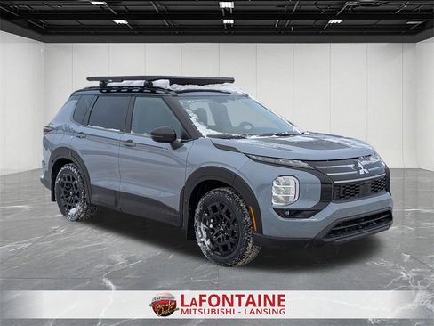 New 2026 Mitsubishi Outlander Trail Edition image 7