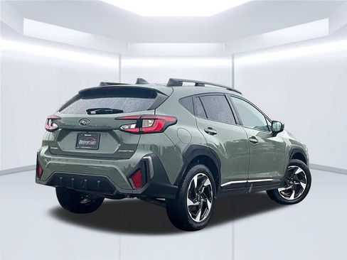 Used 2024 Subaru Crosstrek 2.5i Limited w/ Crosstrek Mirror Package AWD/4WD image 14